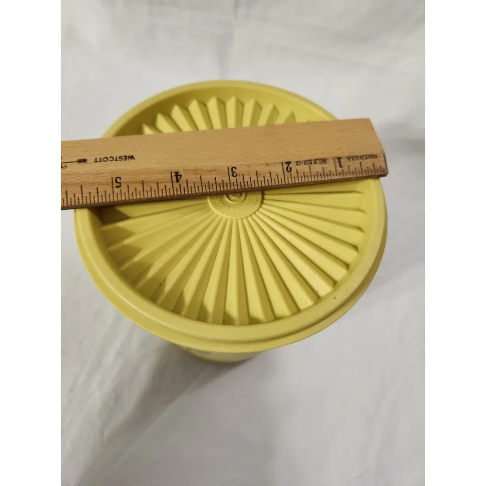 Vintage Tupperware Soft Yellow Canister 7